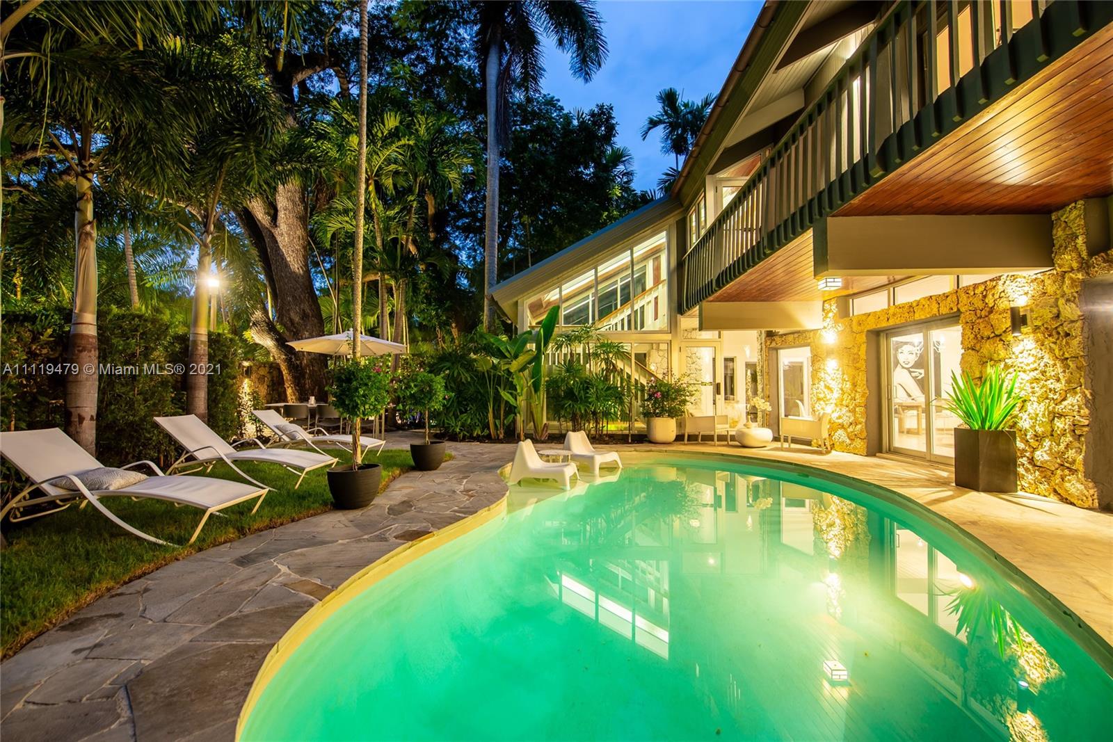 FOUR-WAY LODGE ESTATES - Residential