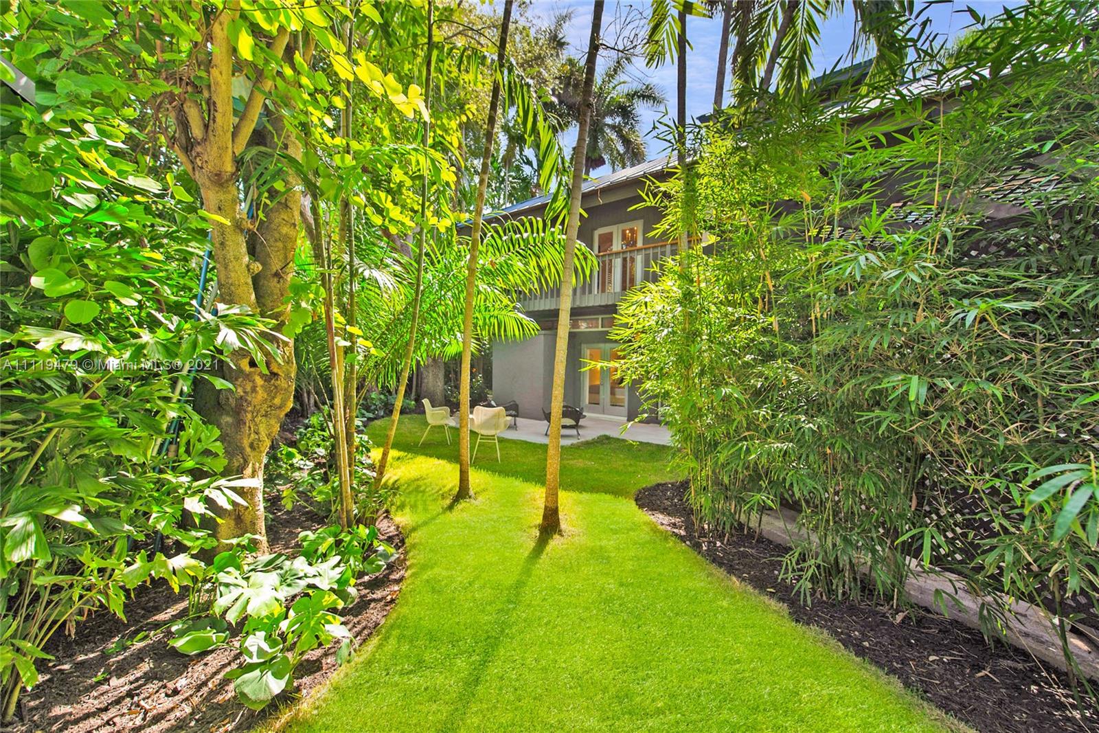 FOUR-WAY LODGE ESTATES - Residential