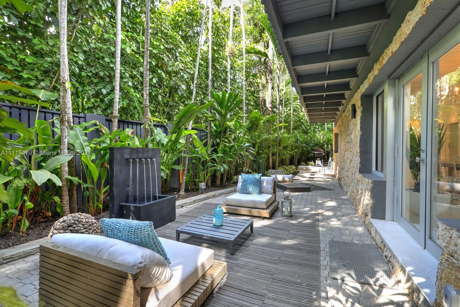 FOUR-WAY LODGE ESTATES - Residential