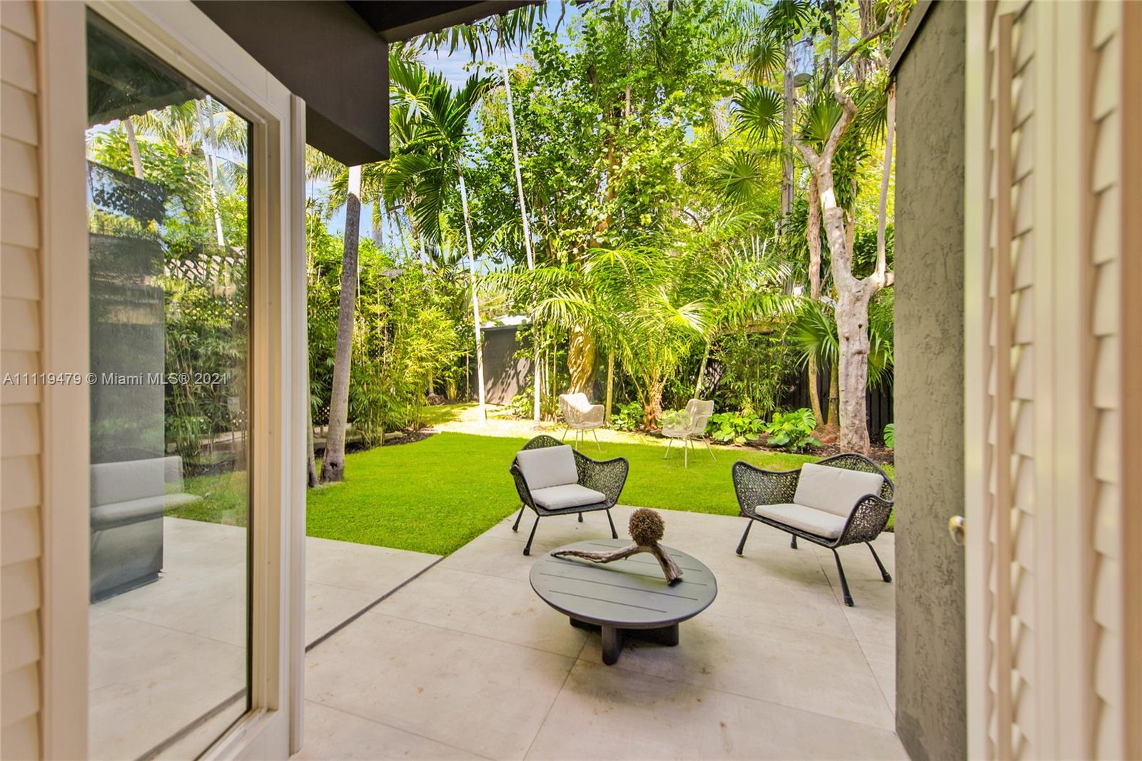 FOUR-WAY LODGE ESTATES - Residential