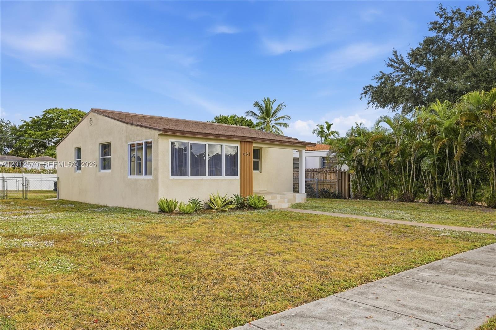 461 Plover Ave 0