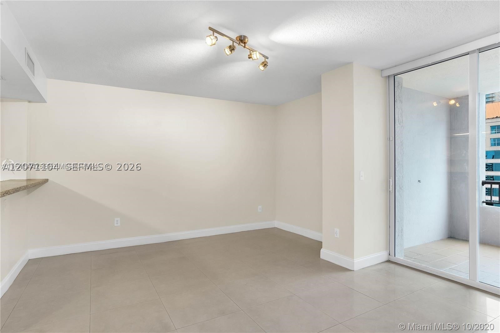 170 SE 14th St 1506