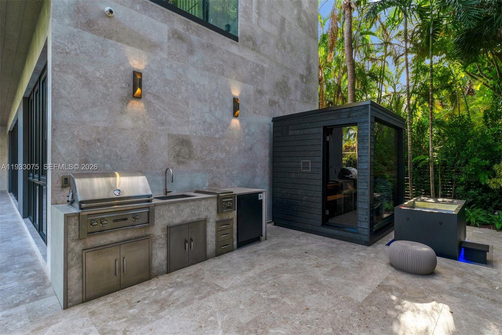 BAY POINT - Residential