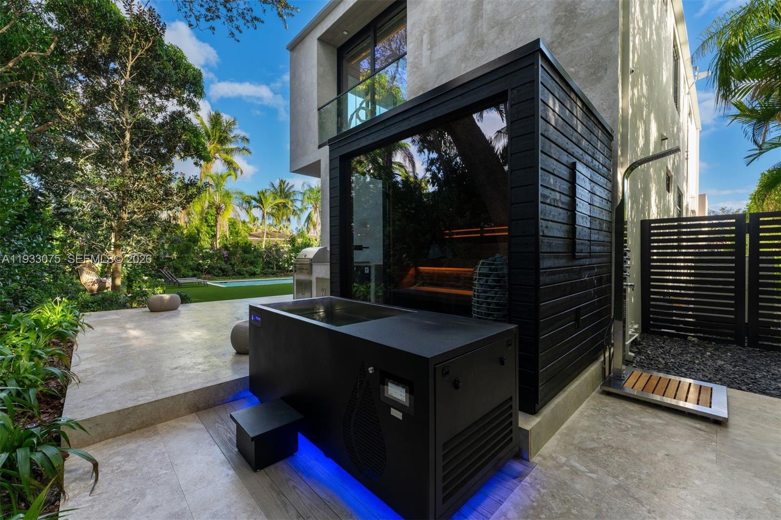 BAY POINT - Residential