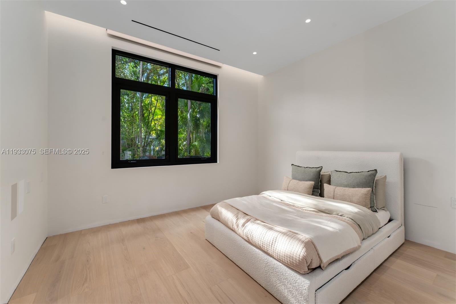 BAY POINT - Residential