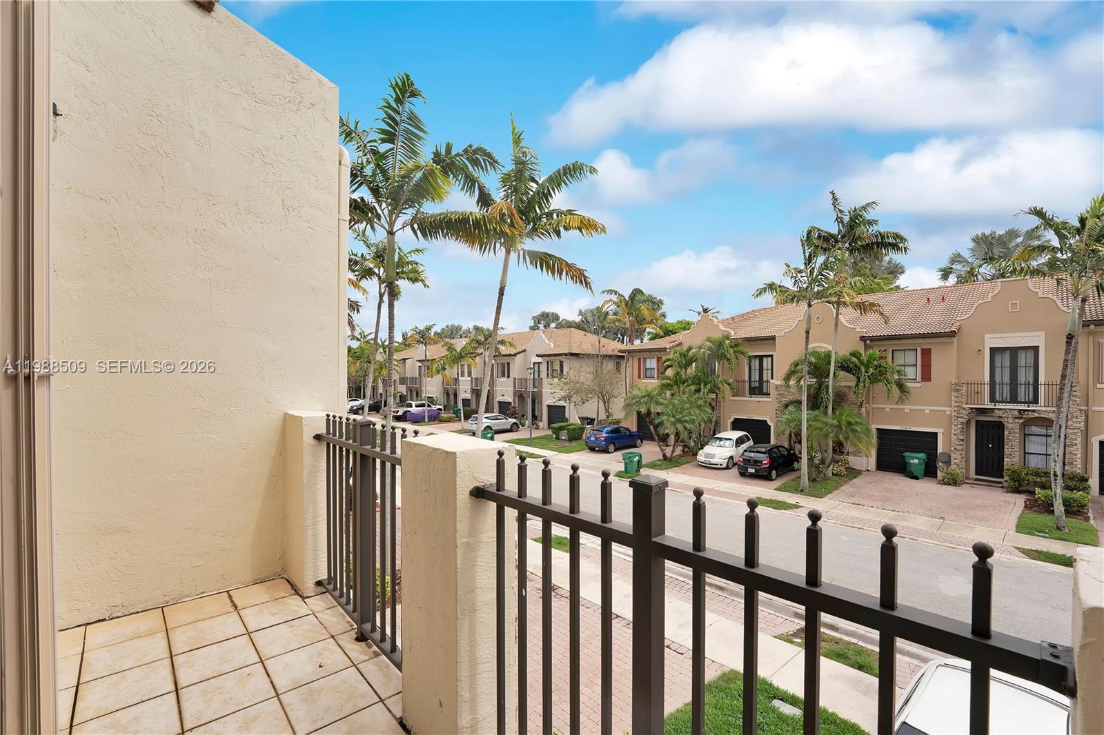 SILVER PALM EAST SEC THRE - Residential