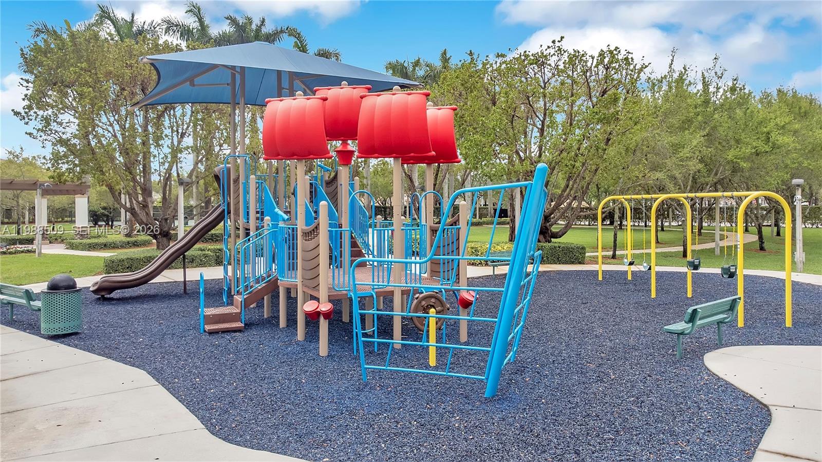 SILVER PALM EAST SEC THRE - Residential