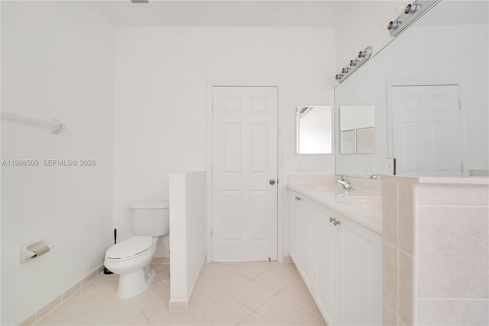 SILVER PALM EAST SEC THRE - Residential