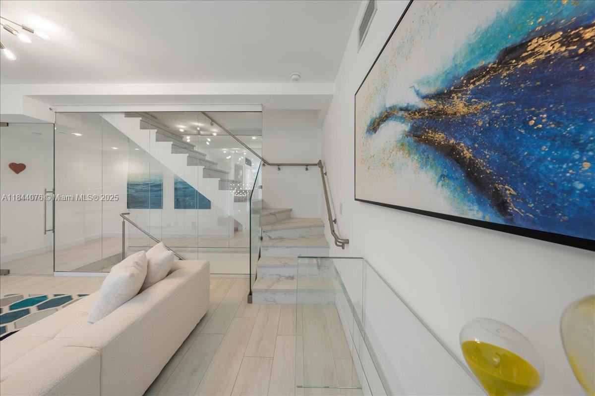 ONE BAY CONDO - Residential