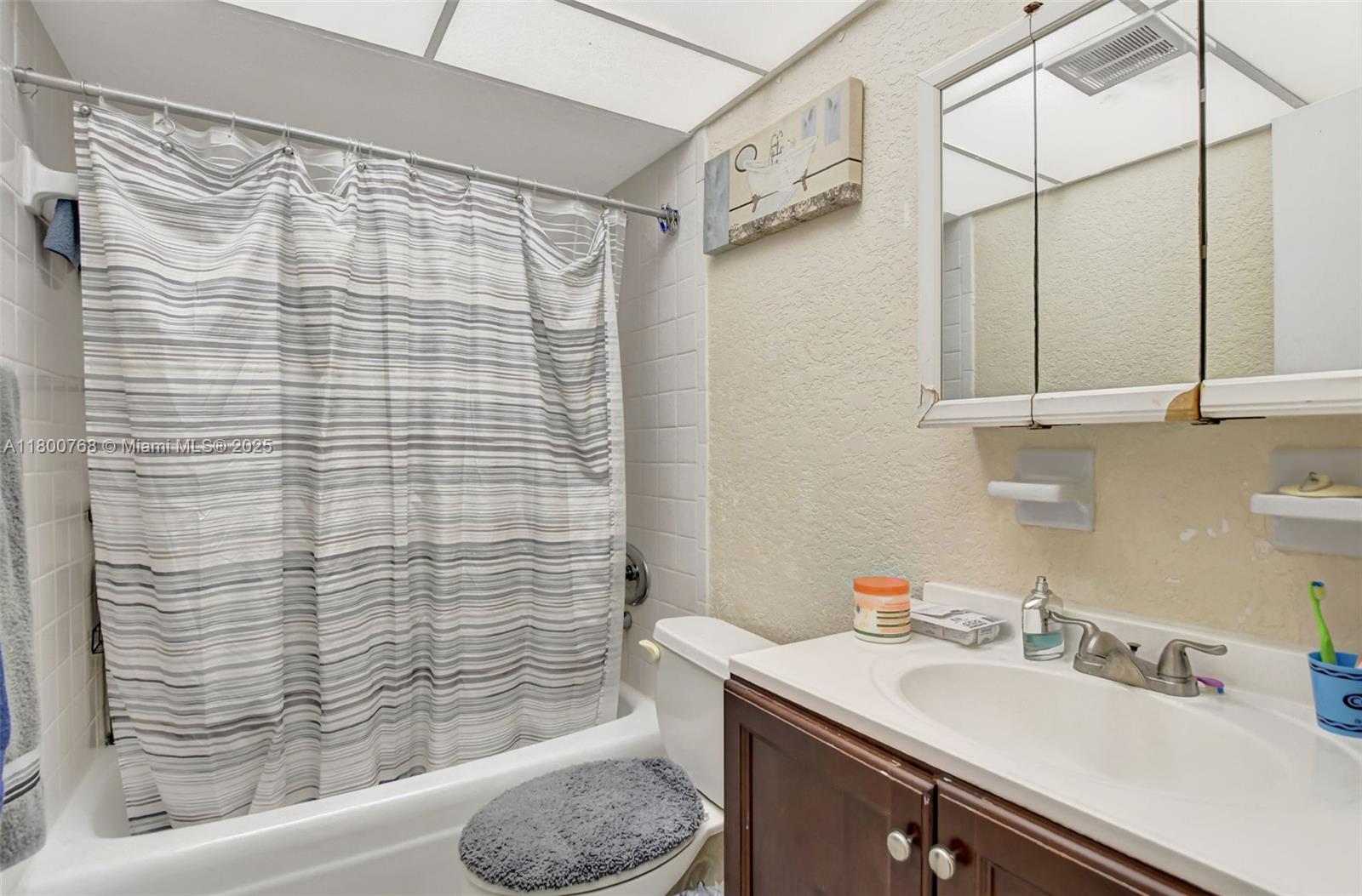 COCO CAY CONDO - Residential