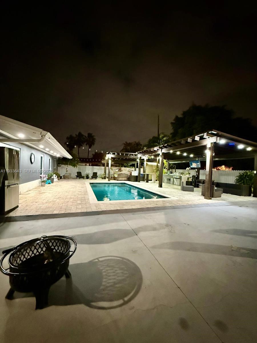 WESTWOOD ESTS 4TH ADDN - Residential