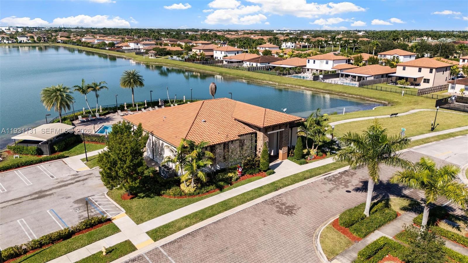 KINGMAN COMMONS - Residential