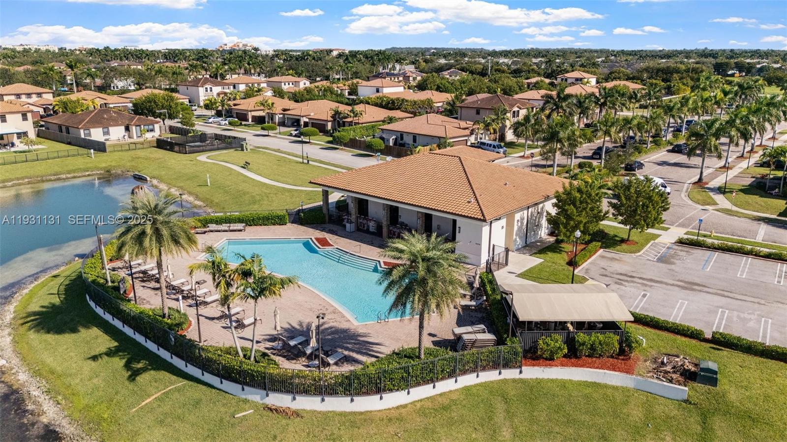 KINGMAN COMMONS - Residential