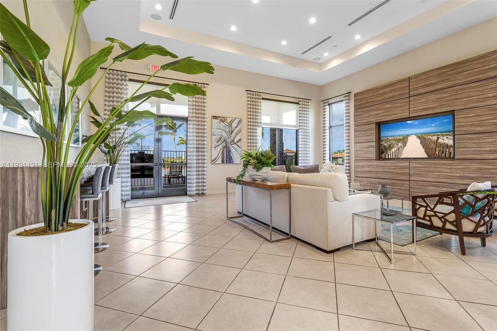 KINGMAN COMMONS - Residential