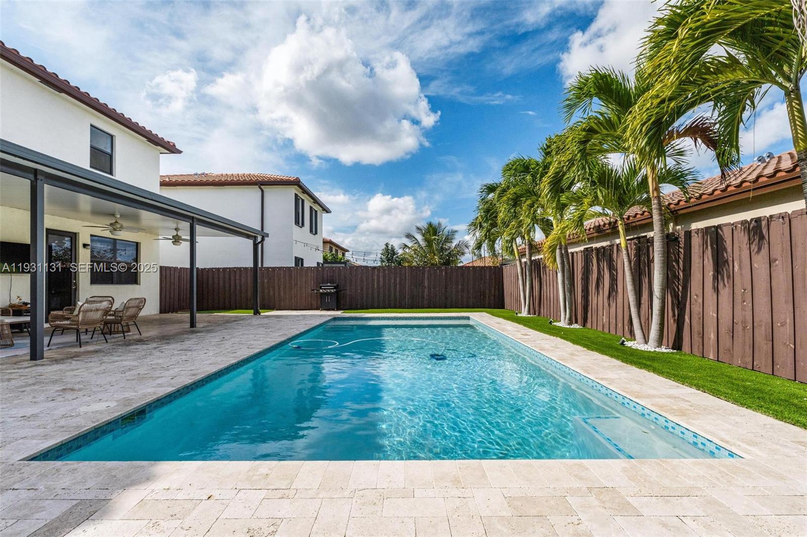 KINGMAN COMMONS - Residential