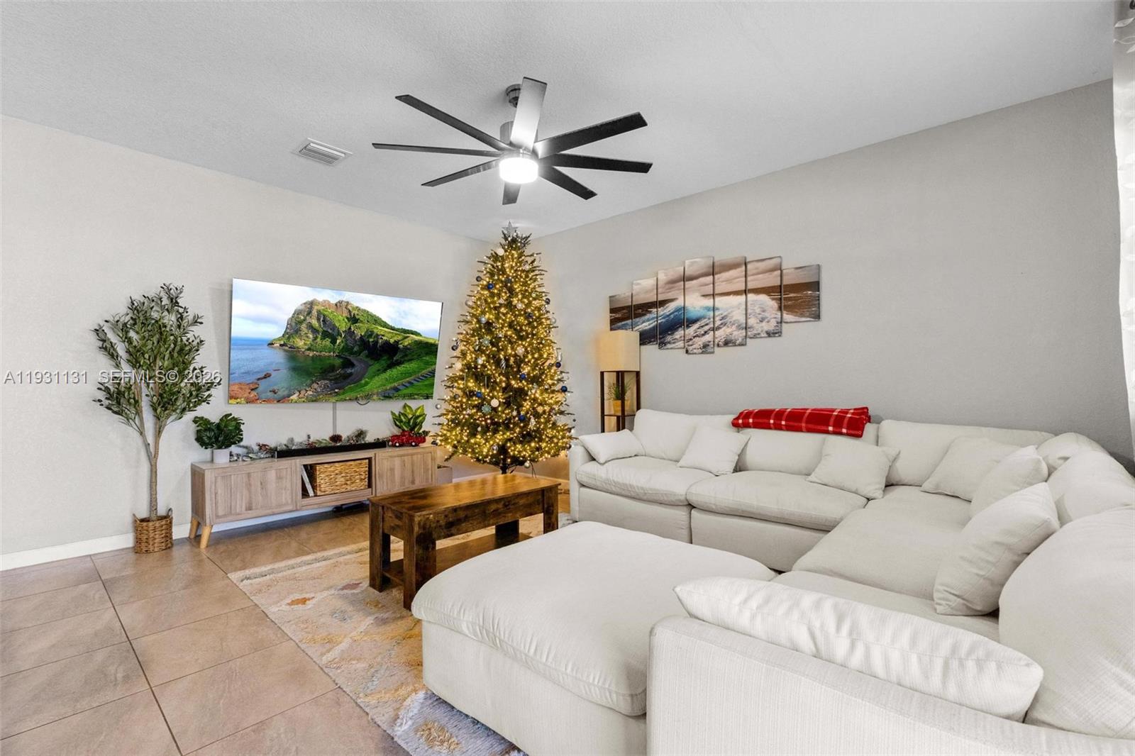 KINGMAN COMMONS - Residential