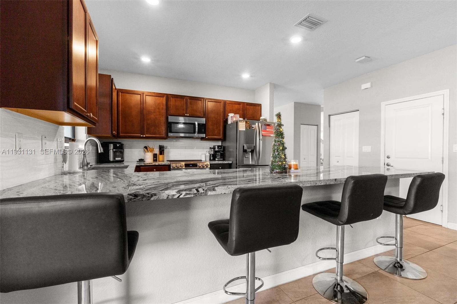 KINGMAN COMMONS - Residential