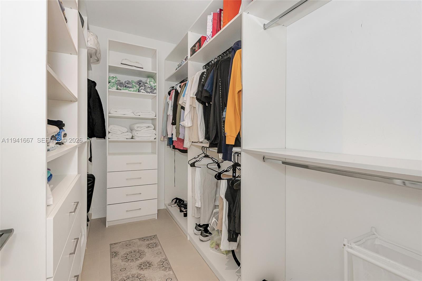 LINCOLN SUB - Residential