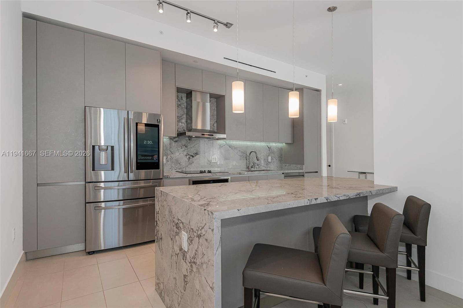 LINCOLN SUB - Residential