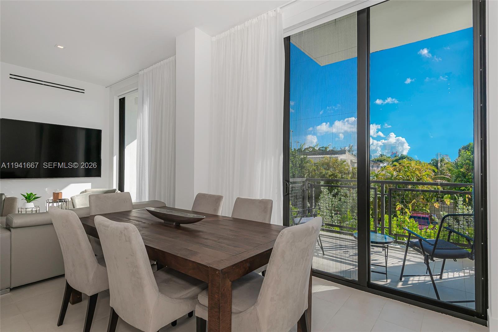 LINCOLN SUB - Residential