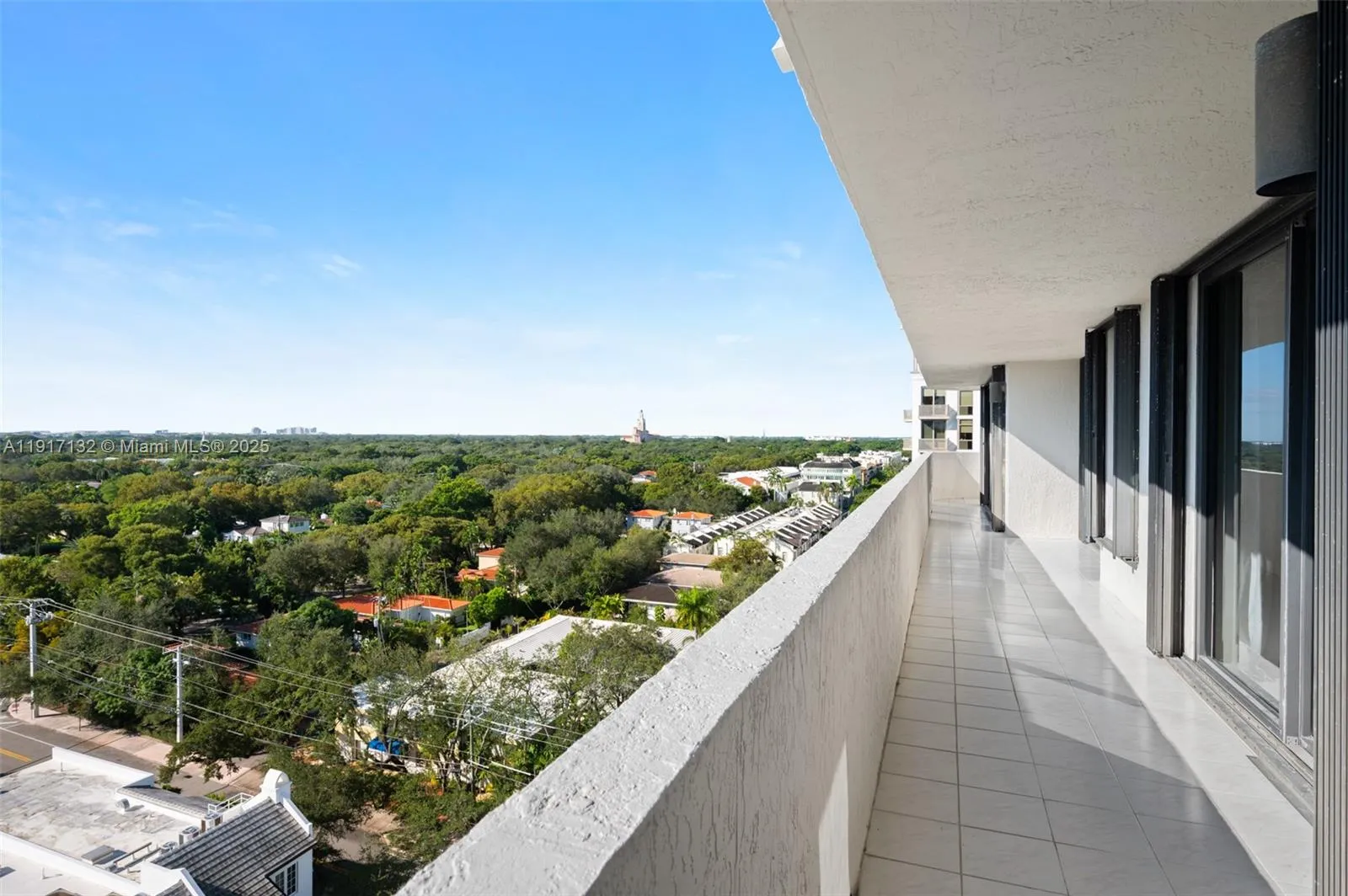 Coral Gables, Florida 33134, United States, 3 Bedrooms Bedrooms, ,4 BathroomsBathrooms,Residential,Active,246613