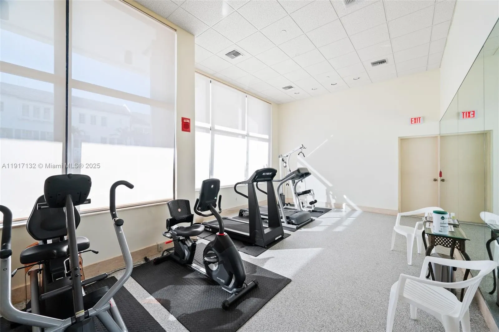 Coral Gables, Florida 33134, United States, 3 Bedrooms Bedrooms, ,4 BathroomsBathrooms,Residential,Active,246613