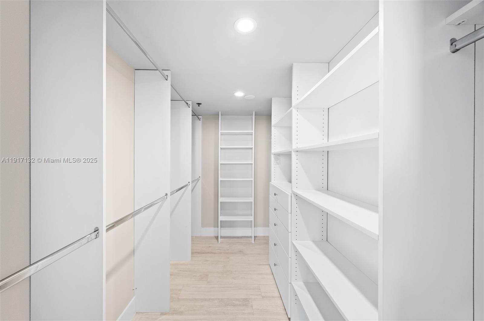 GABLES LAROC CONDO - Residential