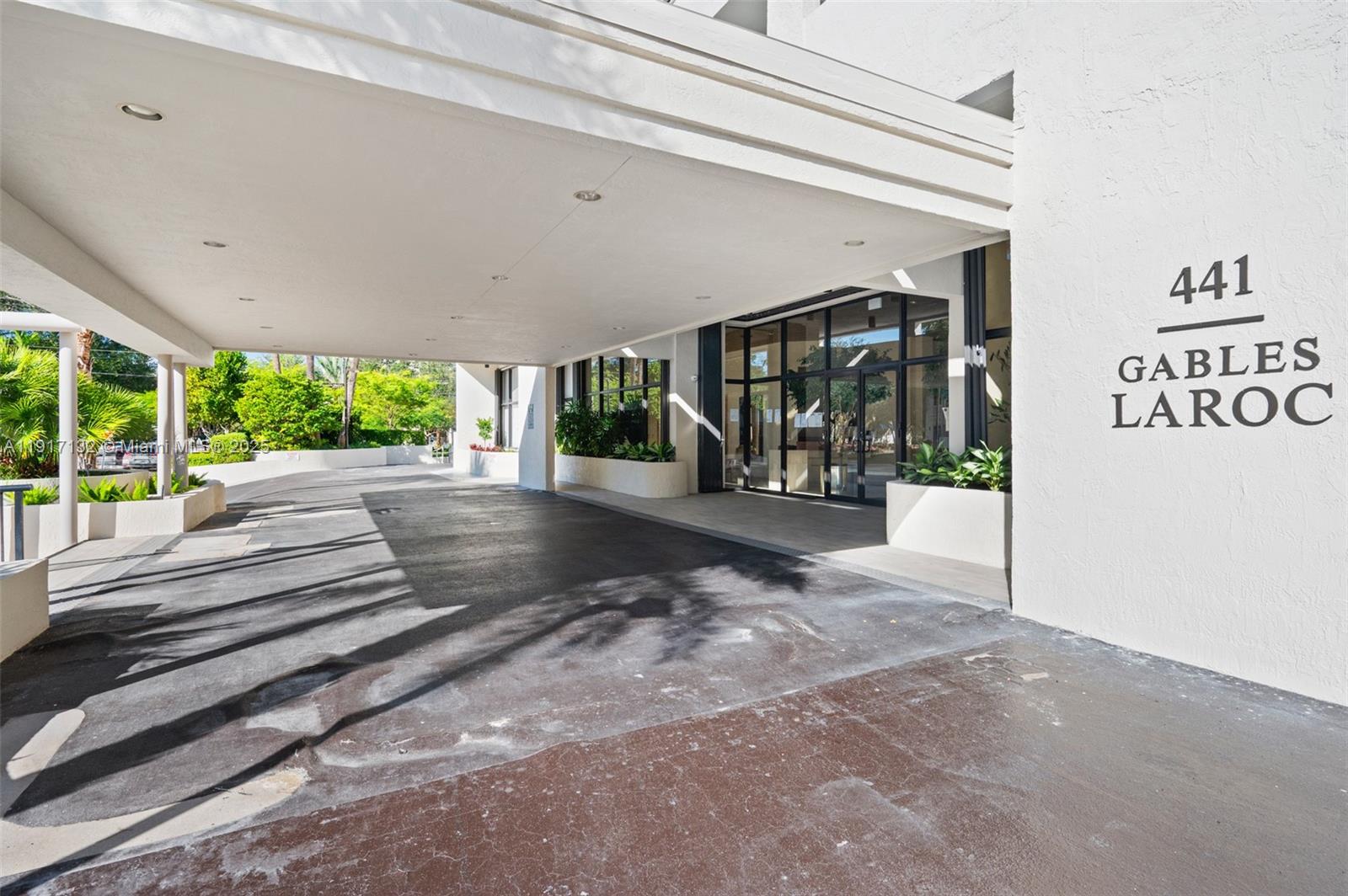 GABLES LAROC CONDO - Residential