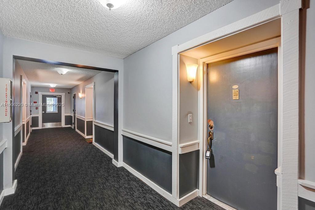 OAKLAND SHORES COND - Residential Lease