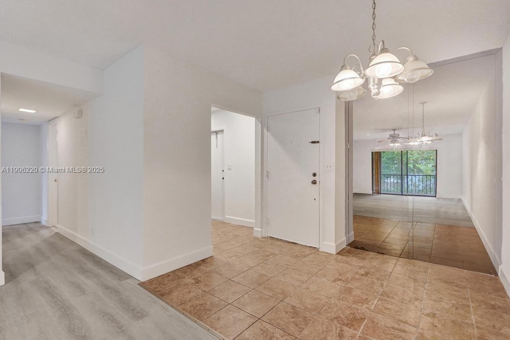 OAKLAND SHORES COND - Residential Lease