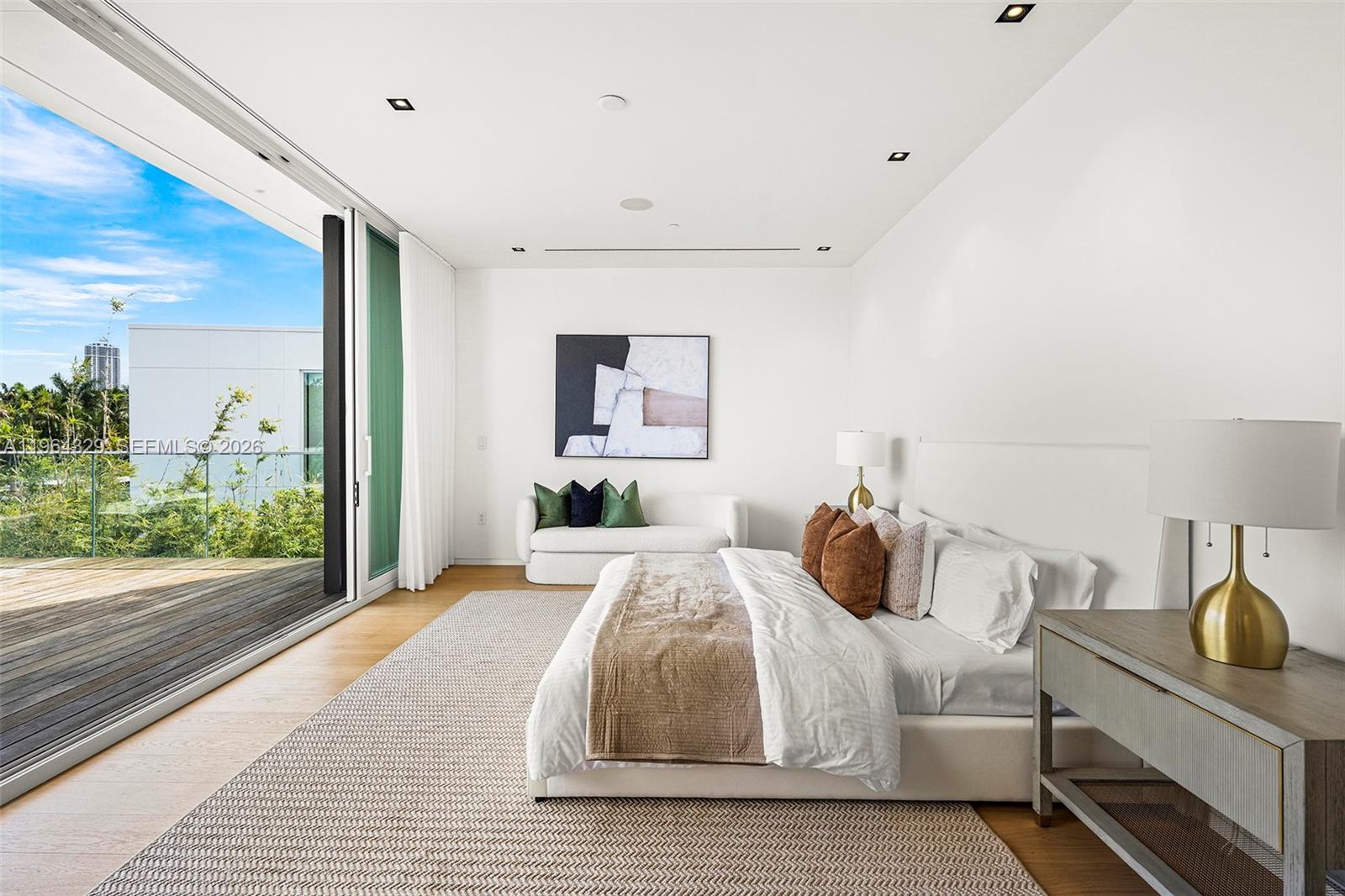 4701 NORTH MERIDIAN CONDO - Residential