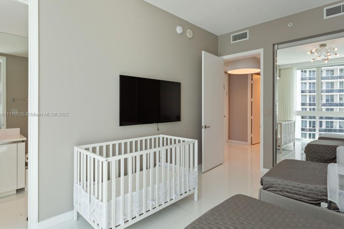 TURNBERRY OCEAN COLONY SO - Residential