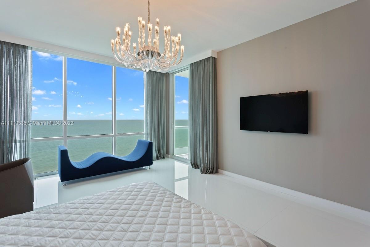 TURNBERRY OCEAN COLONY SO - Residential