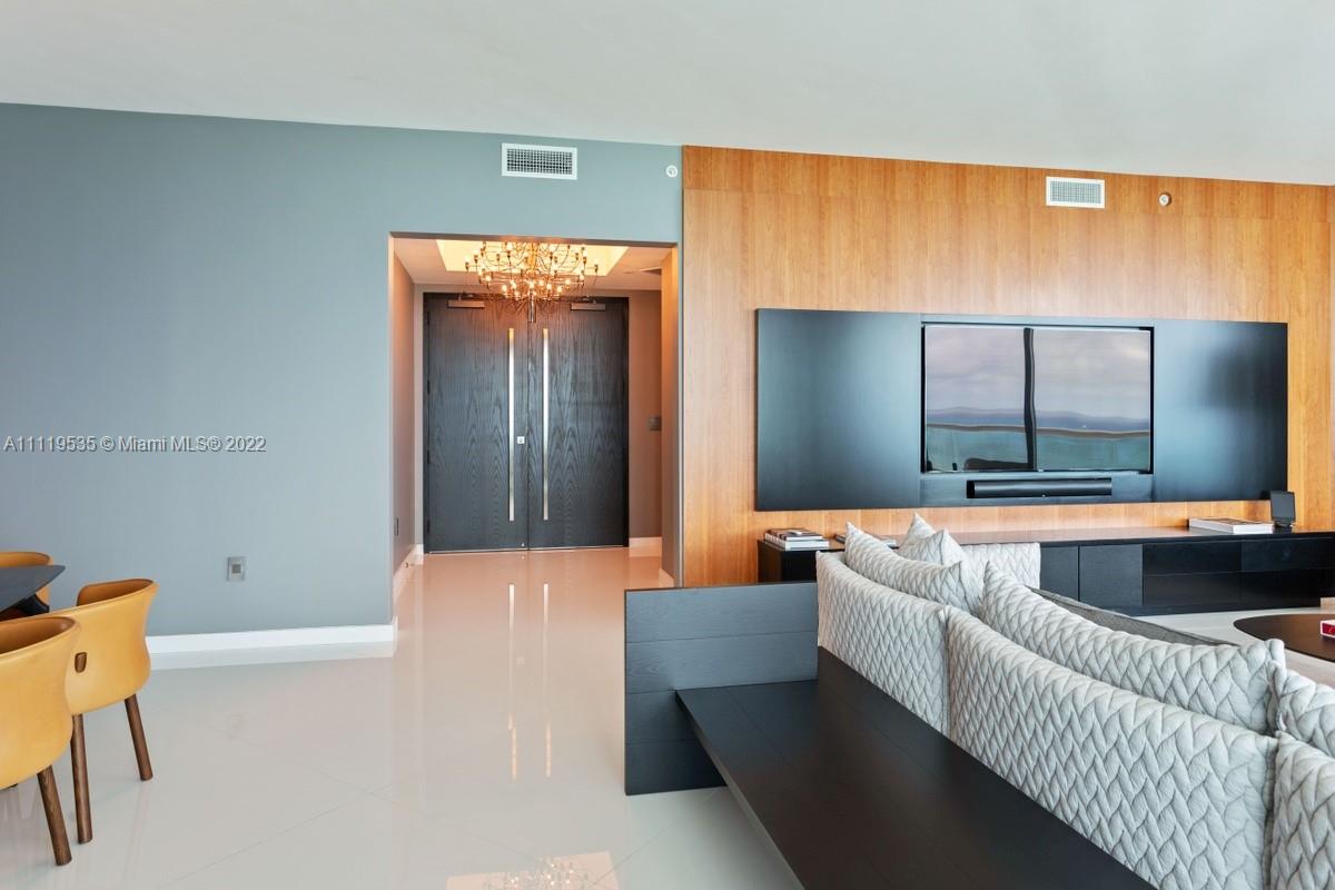 TURNBERRY OCEAN COLONY SO - Residential