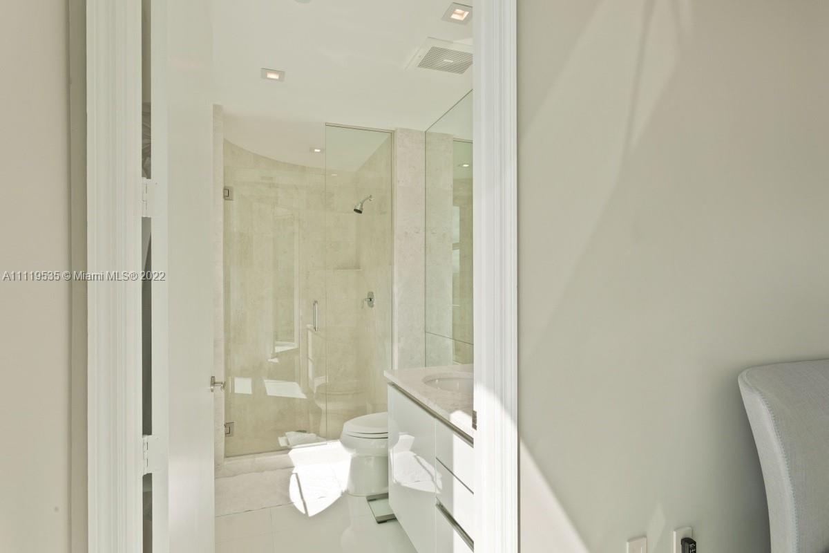 TURNBERRY OCEAN COLONY SO - Residential