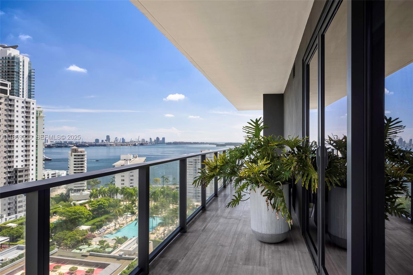 ECHO BRICKELL CONDO - Residential
