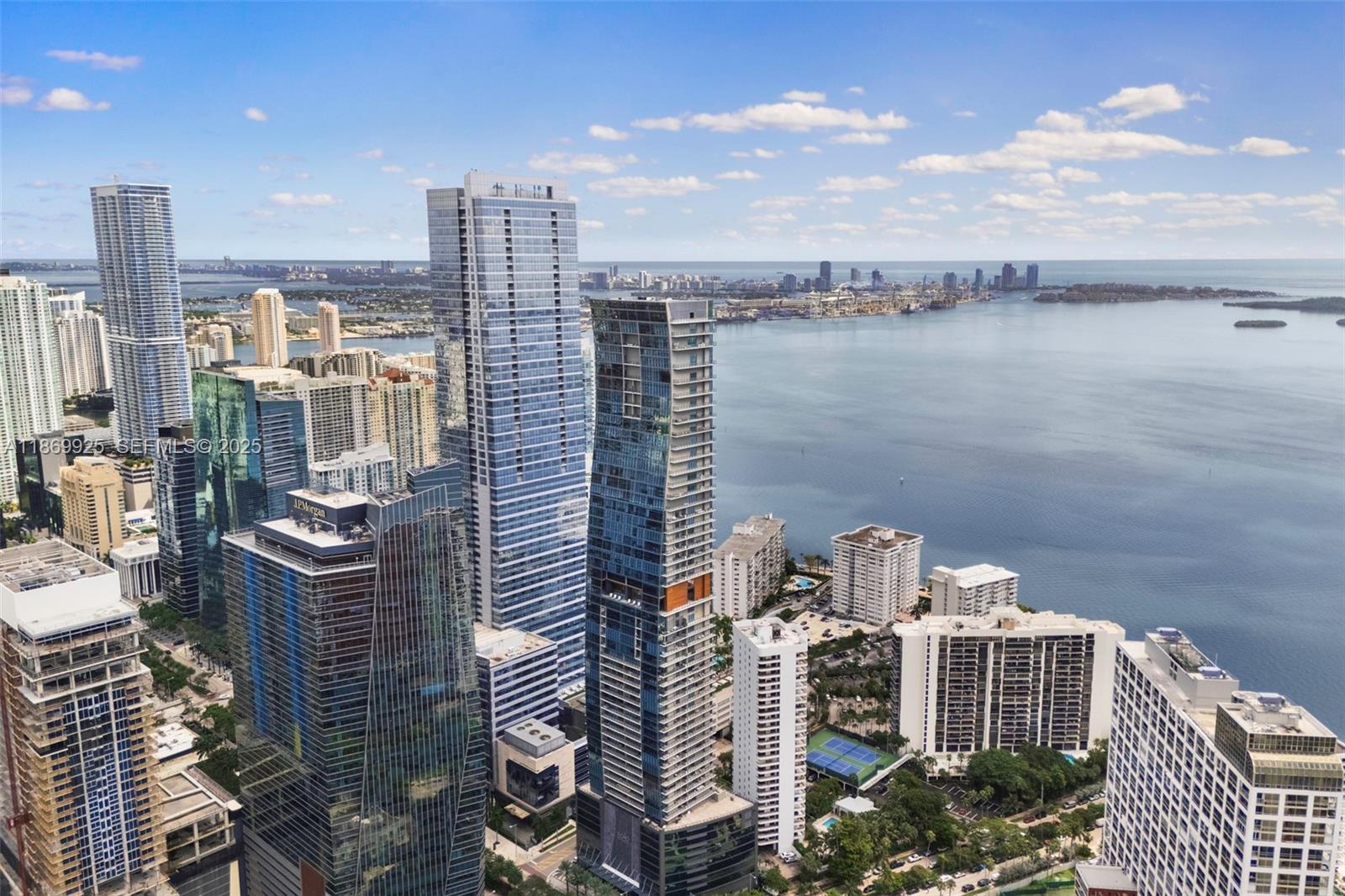 ECHO BRICKELL CONDO - Residential