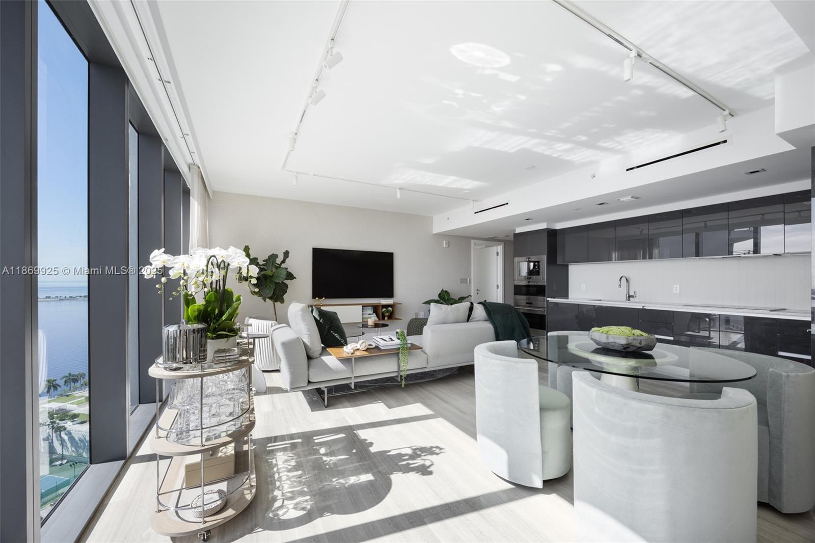 ECHO BRICKELL CONDO - Residential