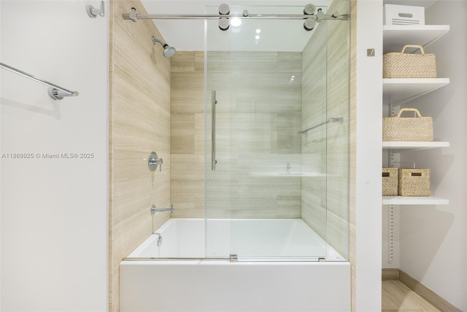 ECHO BRICKELL CONDO - Residential