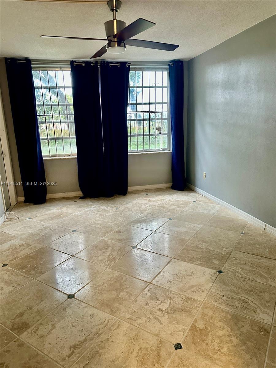 ROLLING GREEN CONDO C - Residential Lease