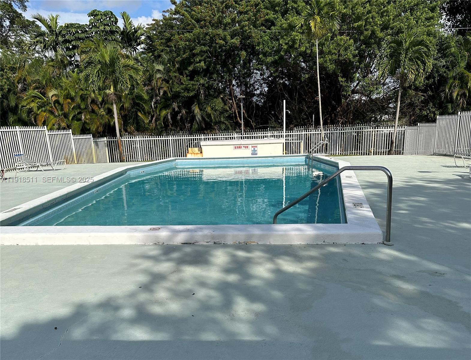 ROLLING GREEN CONDO C - Residential Lease