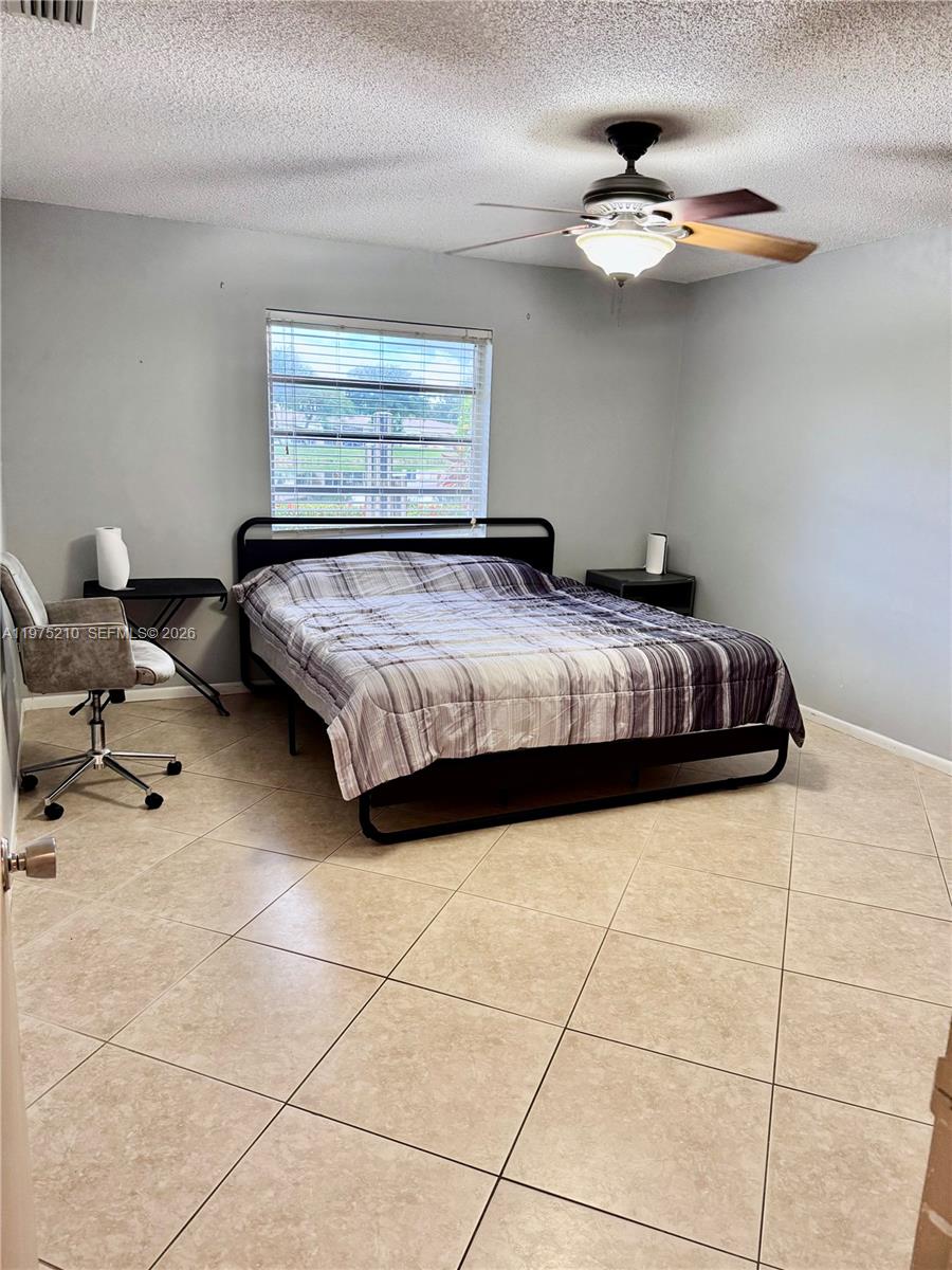 BOCA LAKES CONDO - Residential