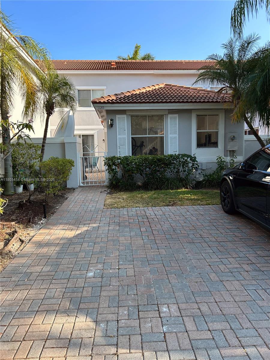 WEST LAKE VILLAGE PLAT - Residential Lease