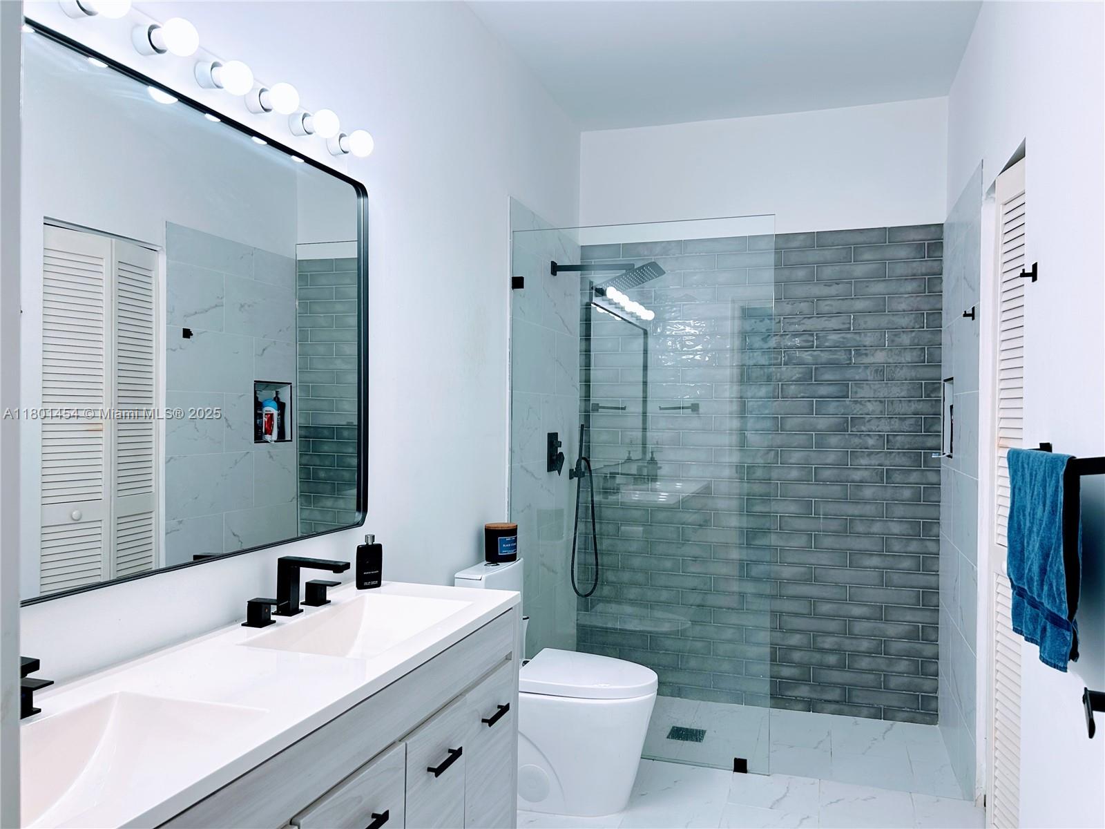 WEST LAKE VILLAGE PLAT - Residential Lease