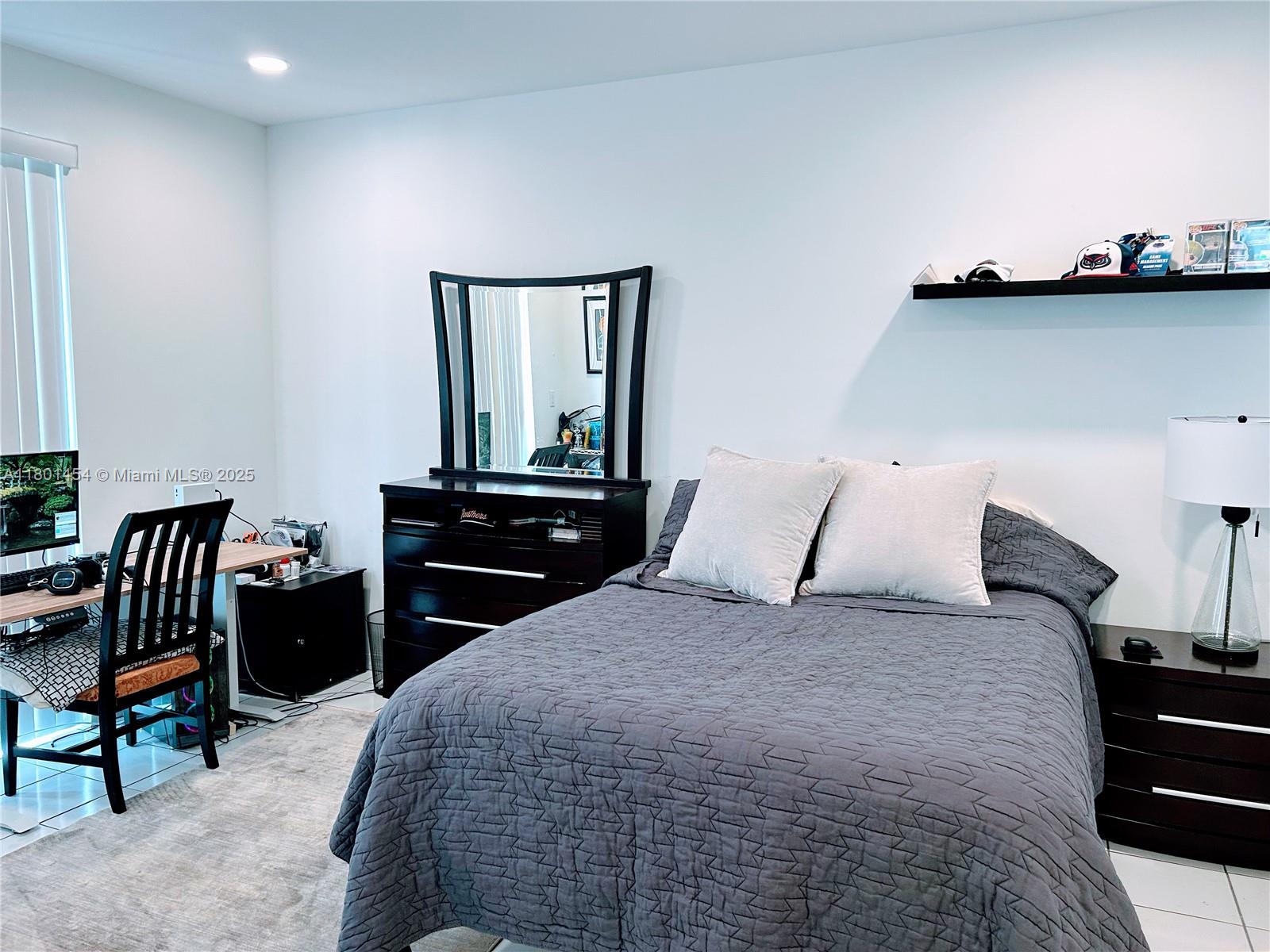 WEST LAKE VILLAGE PLAT - Residential Lease