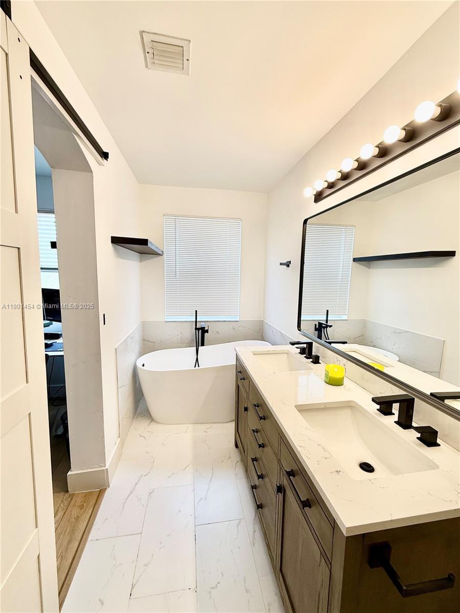 WEST LAKE VILLAGE PLAT - Residential Lease