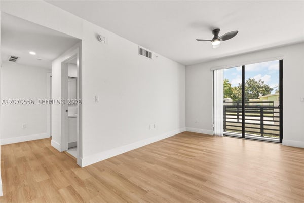 16955 SW 100TH AVE UNIT 1, MIAMI, FL 33157 - Image afd3ace1362adeef17c2bc4fdb275efb/2667670436