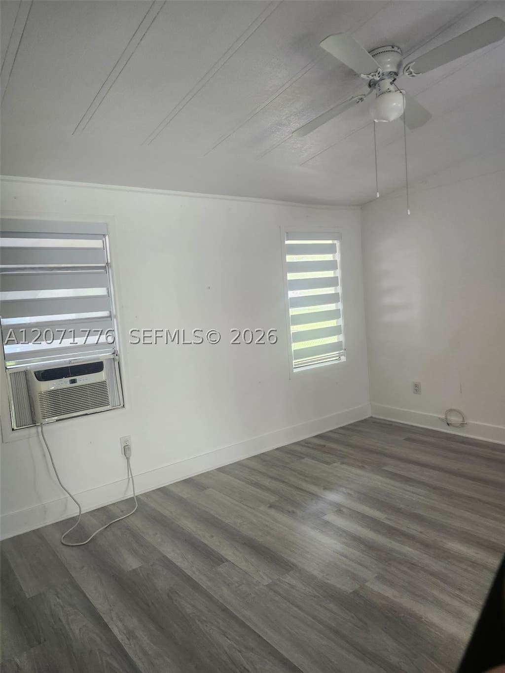 Photo of 13070 SW 11th St #16, Davie, FL 33325 (MLS # A12071776)