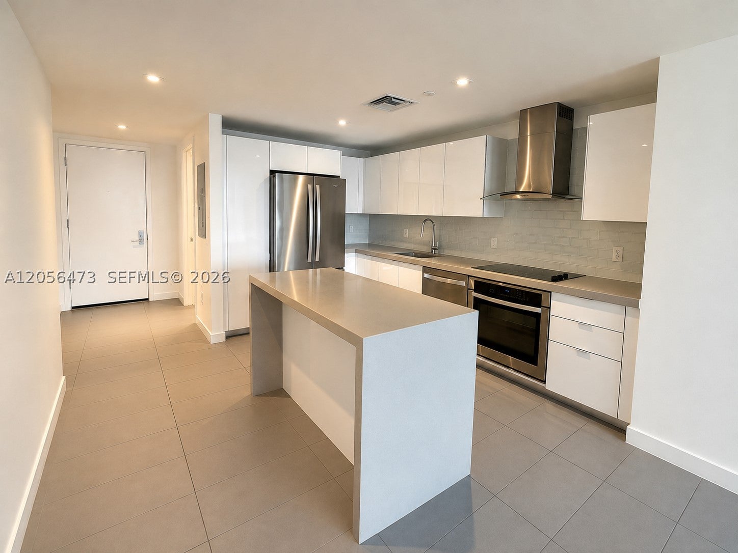 1600 NE 1st Ave 1815
