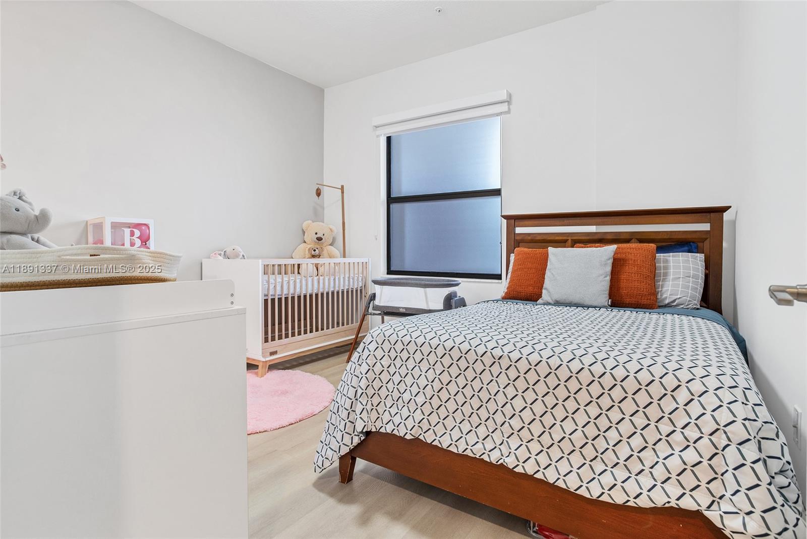 APEX AT PARK CENTRAL COND - Residential